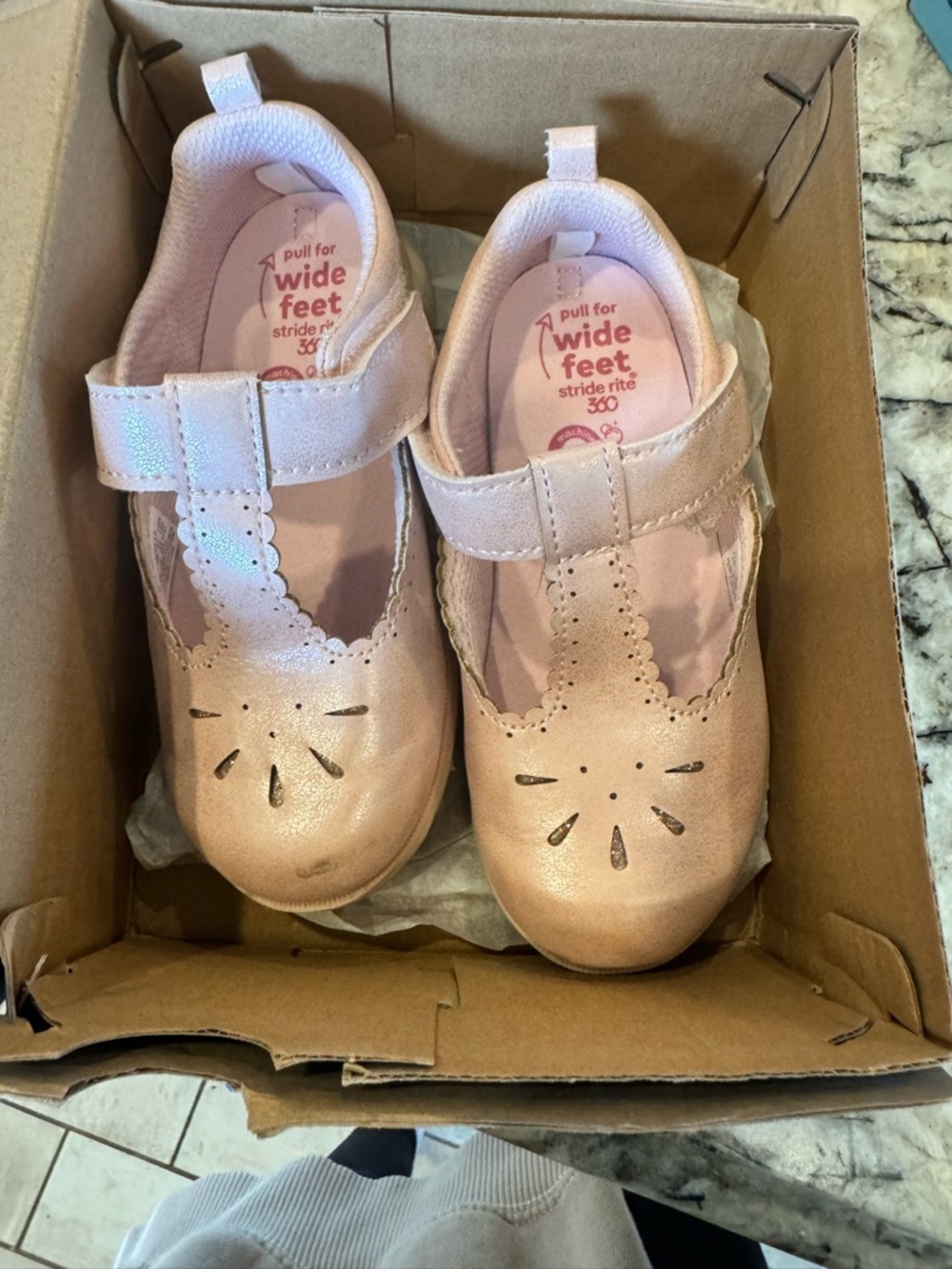 Stride Rite Girls' Light Pink Mary Jane Dress Shoes